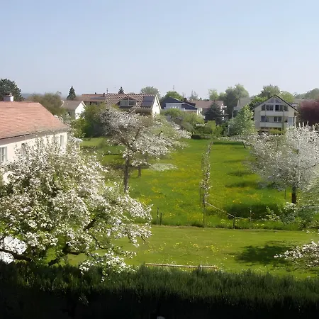 아파트 Gaestehaus Lamprecht 울딘겐물호펜