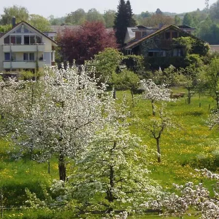 Gaestehaus Lamprecht 아파트 울딘겐물호펜